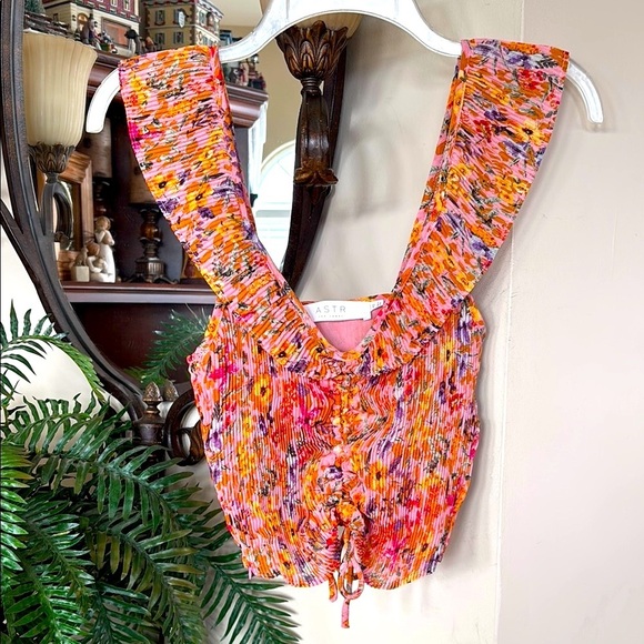 ASTR The Label Ruffle Crop Top Multicolored Floral Cinched Bust Bow Tie V-Neck - Picture 1 of 12